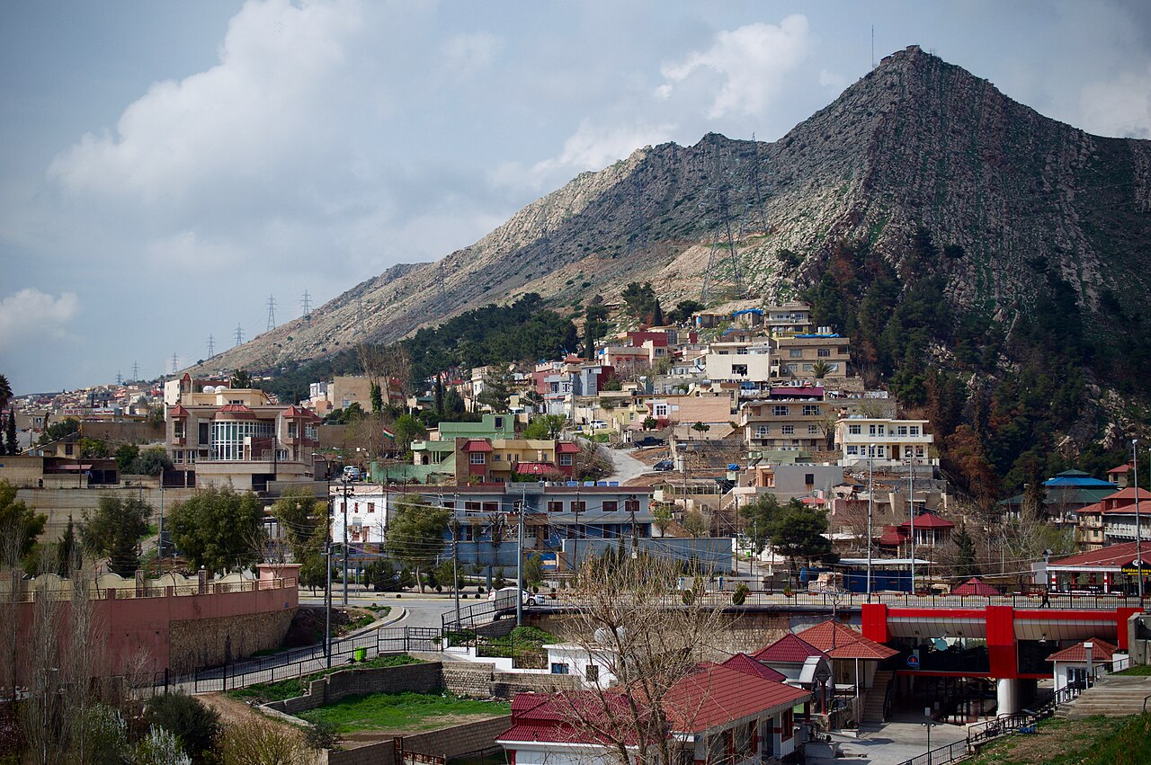 Nerem (Gundik) Jewish Community — Regional context: Duhok and its mountain setting. This image illustrates the wider landscape of northern Iraqi Jewish communities, not the exact heritage structure.