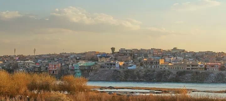 Old Jewish Quarter of Mosul — City context: a view across the older urban fabric of Mosul. It helps locate the Jewish heritage record within the city, but is not the exact site.